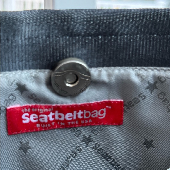 Harveys Black Seatbelt Bag - Picture 7 of 10